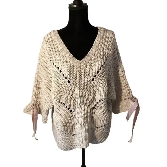 POL Chunky Knit Sweater Large Boho Oversized Cream V Neck - Picture 1 of 4
